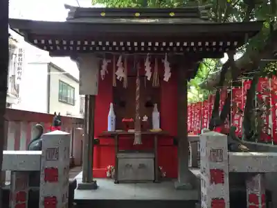 隆栄稲荷神社の本殿・本堂