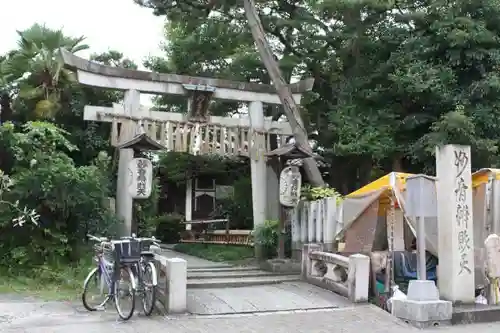 出町妙音堂の鳥居