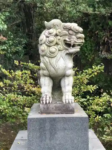 田村神社の狛犬