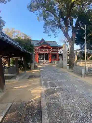 里外神社の本殿