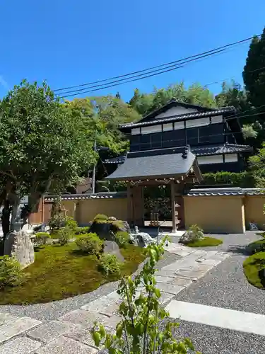 念仏寺（大原念佛寺）の山門