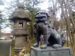 岩見澤神社の狛犬