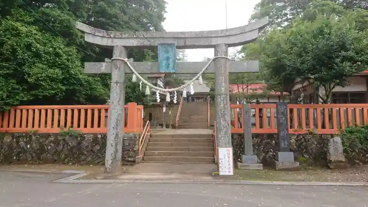 御崎神社の鳥居