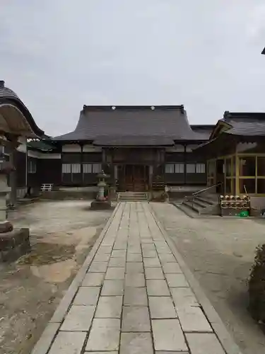 天徳寺の本殿・本堂
