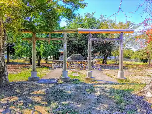 白髭神社（四貫）の鳥居