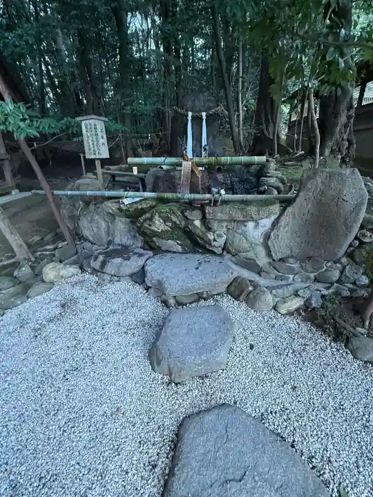 龍田大社の{uncategorized: "未分類", other: "その他", undefined: "問題あり", building: "その他建物", grave: "お墓", sacred_gate: "鳥居", guardian: "狛犬", statue: "像", buddha: "仏像", history: "歴史", nature: "自然", garden: "庭園", animal: "動物", pagoda: "塔", temizu: "手水舎", mountain_gate: "山門・神門", sanctuary: "本殿・本堂", subordinate: "末社・摂社", art: "芸術", scenery: "景色", jizo: "地蔵", ema: "絵馬", goshuin: "御朱印", omikuji: "おみくじ", items: "授与品その他", amulet: "お守り", goshuincho: "御朱印帳", eats: "食事", festival: "お祭り", votive_dance: "神楽", shichigosan: "七五三参", wedding: "結婚式", experience: "体験その他", initially: "初詣", around: "周辺", anti_infection: "感染症対策"}