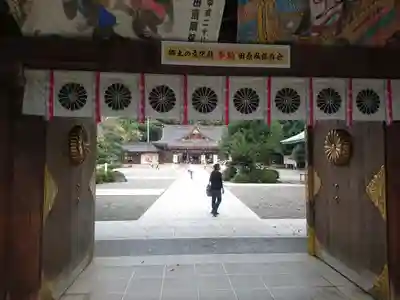 砥鹿神社(里宮)の山門・神門