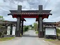 東身延藻原寺の山門・神門