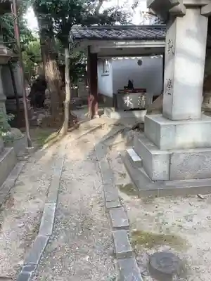 榊森白山社の手水舎