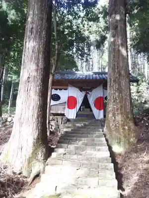 寺尾神社の本殿・本堂