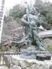 観音正寺の像