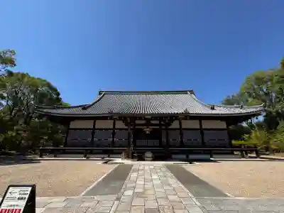 仁和寺の本殿・本堂