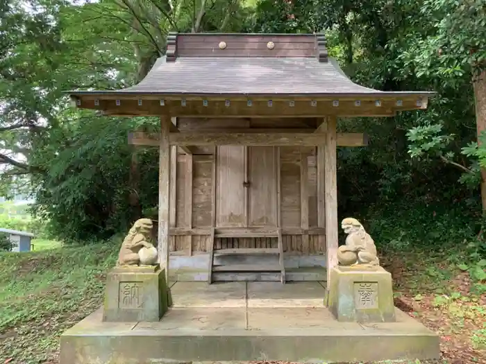 根方神社の本殿