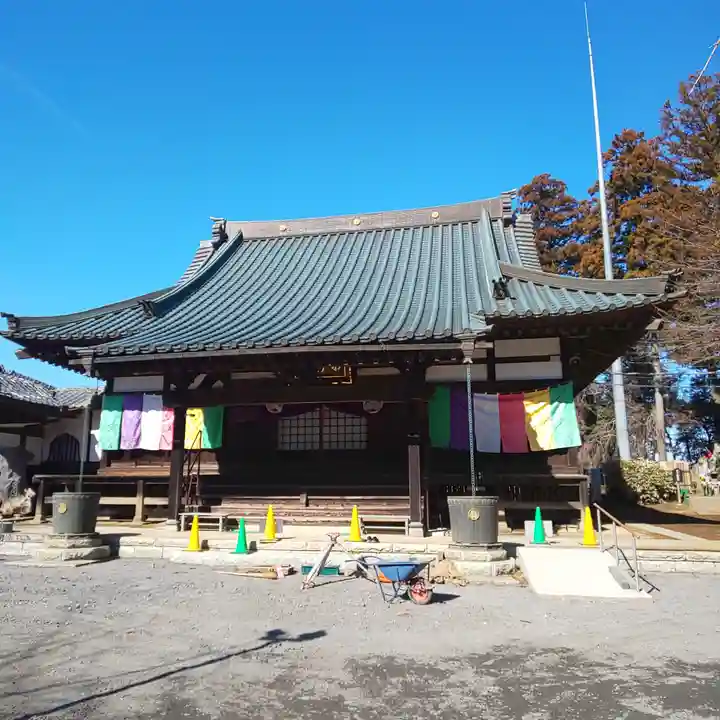 六地蔵寺の本殿・本堂