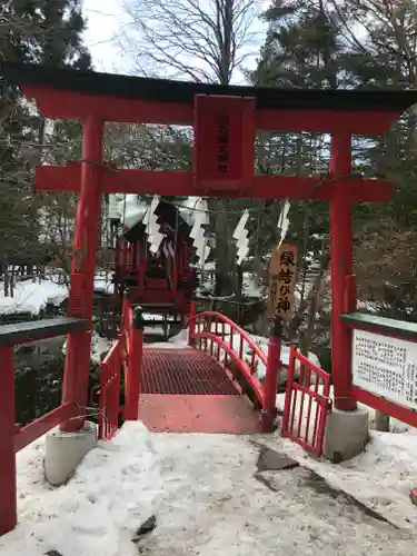 白石神社の鳥居