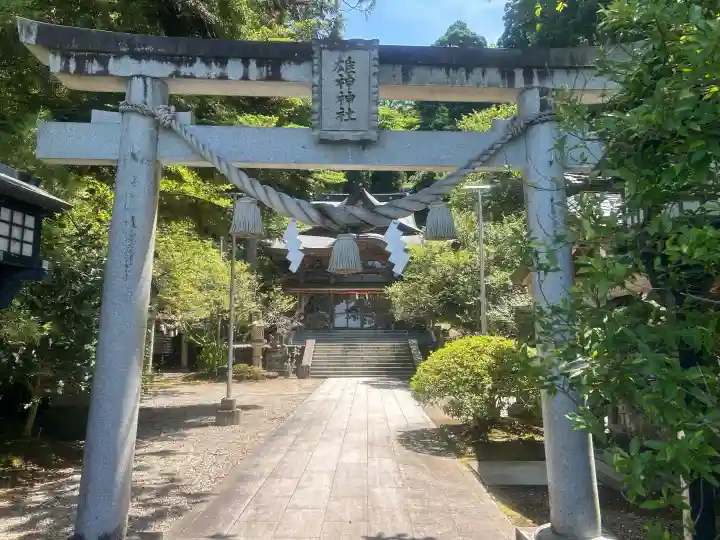 雄神神社の{uncategorized: "未分類", other: "その他", undefined: "問題あり", building: "その他建物", grave: "お墓", sacred_gate: "鳥居", guardian: "狛犬", statue: "像", buddha: "仏像", history: "歴史", nature: "自然", garden: "庭園", animal: "動物", pagoda: "塔", temizu: "手水舎", mountain_gate: "山門・神門", sanctuary: "本殿・本堂", subordinate: "末社・摂社", art: "芸術", scenery: "景色", jizo: "地蔵", ema: "絵馬", goshuin: "御朱印", omikuji: "おみくじ", items: "授与品その他", amulet: "お守り", goshuincho: "御朱印帳", eats: "食事", festival: "お祭り", votive_dance: "神楽", shichigosan: "七五三参", wedding: "結婚式", experience: "体験その他", initially: "初詣", around: "周辺", anti_infection: "感染症対策"}