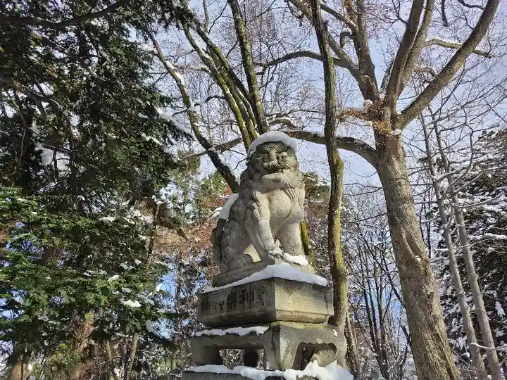 東神楽神社の狛犬