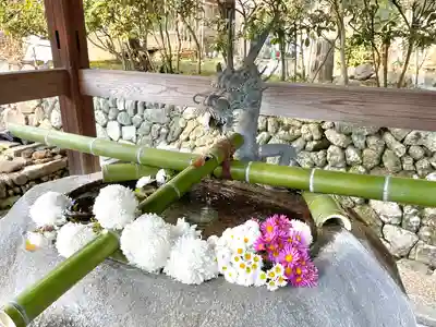 龍田大社の手水舎