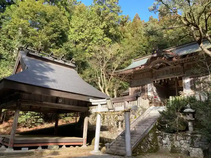 駒宇佐八幡神社のその他建物