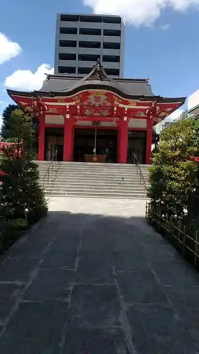 成子天神社の本殿・本堂