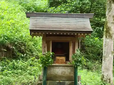 小新屋観音の末社・摂社