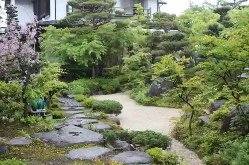 西應寺(滋賀県)