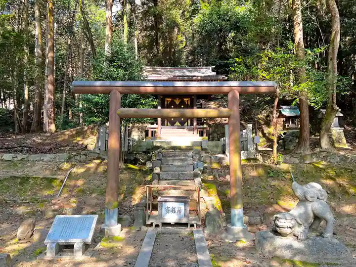 近江神宮の末社・摂社