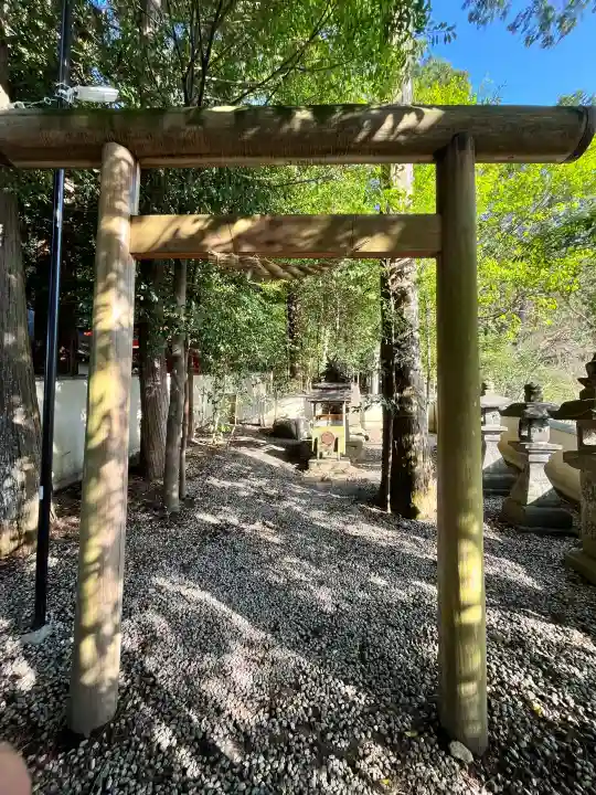 墨坂神社の{uncategorized: "未分類", other: "その他", undefined: "問題あり", building: "その他建物", grave: "お墓", sacred_gate: "鳥居", guardian: "狛犬", statue: "像", buddha: "仏像", history: "歴史", nature: "自然", garden: "庭園", animal: "動物", pagoda: "塔", temizu: "手水舎", mountain_gate: "山門・神門", sanctuary: "本殿・本堂", subordinate: "末社・摂社", art: "芸術", scenery: "景色", jizo: "地蔵", ema: "絵馬", goshuin: "御朱印", omikuji: "おみくじ", items: "授与品その他", amulet: "お守り", goshuincho: "御朱印帳", eats: "食事", festival: "お祭り", votive_dance: "神楽", shichigosan: "七五三参", wedding: "結婚式", experience: "体験その他", initially: "初詣", around: "周辺", anti_infection: "感染症対策"}