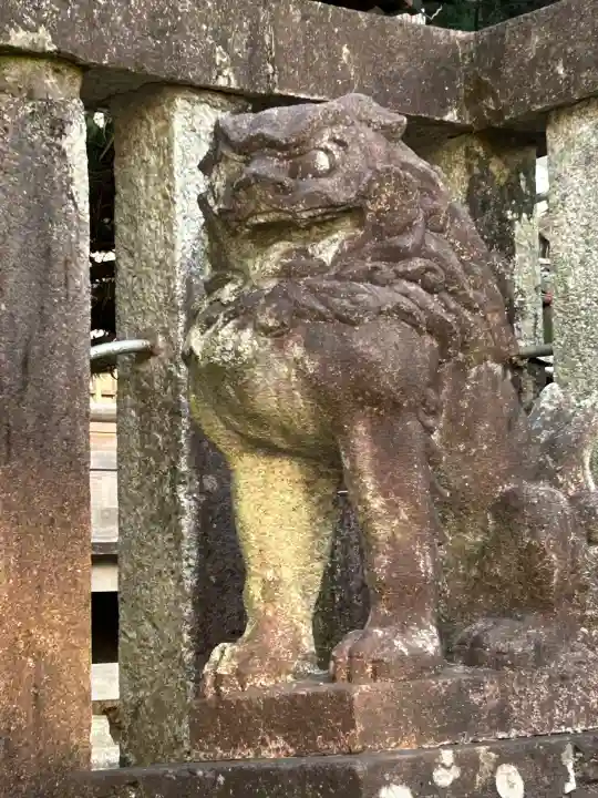 橿森神社の{uncategorized: "未分類", other: "その他", undefined: "問題あり", building: "その他建物", grave: "お墓", sacred_gate: "鳥居", guardian: "狛犬", statue: "像", buddha: "仏像", history: "歴史", nature: "自然", garden: "庭園", animal: "動物", pagoda: "塔", temizu: "手水舎", mountain_gate: "山門・神門", sanctuary: "本殿・本堂", subordinate: "末社・摂社", art: "芸術", scenery: "景色", jizo: "地蔵", ema: "絵馬", goshuin: "御朱印", omikuji: "おみくじ", items: "授与品その他", amulet: "お守り", goshuincho: "御朱印帳", eats: "食事", festival: "お祭り", votive_dance: "神楽", shichigosan: "七五三参", wedding: "結婚式", experience: "体験その他", initially: "初詣", around: "周辺", anti_infection: "感染症対策"}