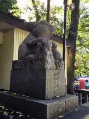 調神社の狛犬