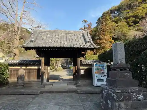 妙光寺の{uncategorized: "未分類", other: "その他", undefined: "問題あり", building: "その他建物", grave: "お墓", sacred_gate: "鳥居", guardian: "狛犬", statue: "像", buddha: "仏像", history: "歴史", nature: "自然", garden: "庭園", animal: "動物", pagoda: "塔", temizu: "手水舎", mountain_gate: "山門・神門", sanctuary: "本殿・本堂", subordinate: "末社・摂社", art: "芸術", scenery: "景色", jizo: "地蔵", ema: "絵馬", goshuin: "御朱印", omikuji: "おみくじ", items: "授与品その他", amulet: "お守り", goshuincho: "御朱印帳", eats: "食事", festival: "お祭り", votive_dance: "神楽", shichigosan: "七五三参", wedding: "結婚式", experience: "体験その他", initially: "初詣", around: "周辺", anti_infection: "感染症対策"}