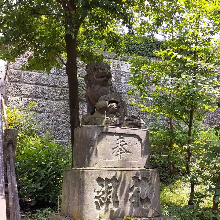 西向天神社の狛犬
