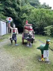 桃太郎神社（栗栖）の像