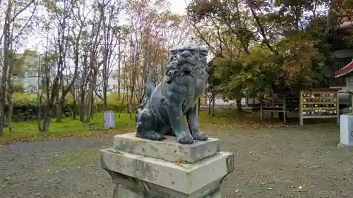 釧路一之宮 厳島神社の狛犬