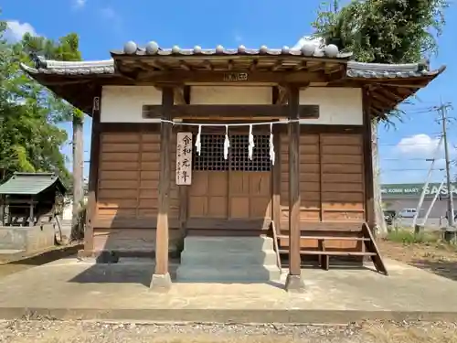 飯玉神社の本殿