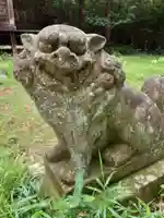 鬼死骸八幡神社の狛犬