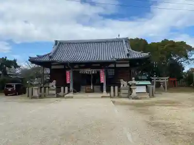 平見神社の{uncategorized: "未分類", other: "その他", undefined: "問題あり", building: "その他建物", grave: "お墓", sacred_gate: "鳥居", guardian: "狛犬", statue: "像", buddha: "仏像", history: "歴史", nature: "自然", garden: "庭園", animal: "動物", pagoda: "塔", temizu: "手水舎", mountain_gate: "山門・神門", sanctuary: "本殿・本堂", subordinate: "末社・摂社", art: "芸術", scenery: "景色", jizo: "地蔵", ema: "絵馬", goshuin: "御朱印", omikuji: "おみくじ", items: "授与品その他", amulet: "お守り", goshuincho: "御朱印帳", eats: "食事", festival: "お祭り", votive_dance: "神楽", shichigosan: "七五三参", wedding: "結婚式", experience: "体験その他", initially: "初詣", around: "周辺", anti_infection: "感染症対策"}