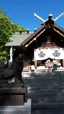 札幌諏訪神社の本殿・本堂