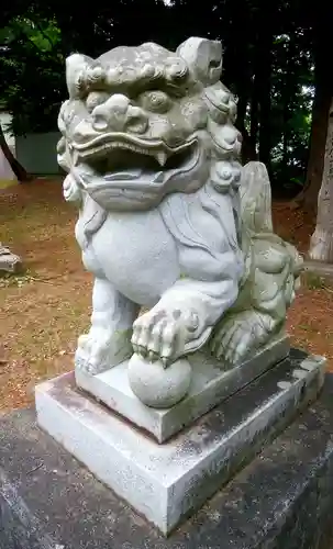 大鳥神社の狛犬