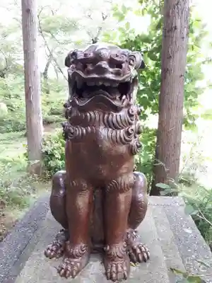 熊野神社の狛犬