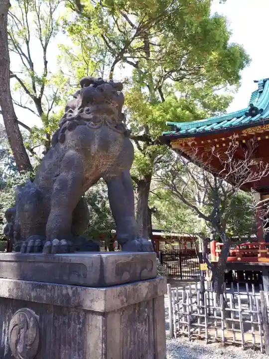根津神社の狛犬
