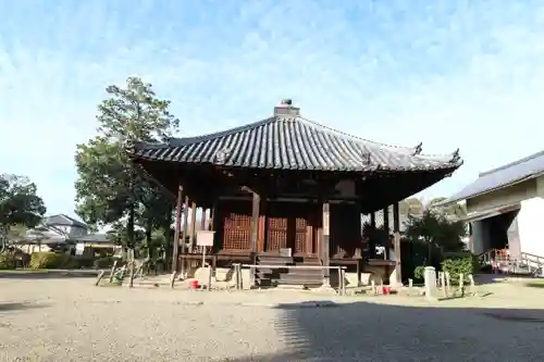 法起寺の本殿・本堂