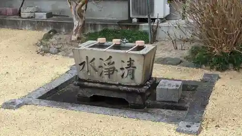 興昌寺の手水舎