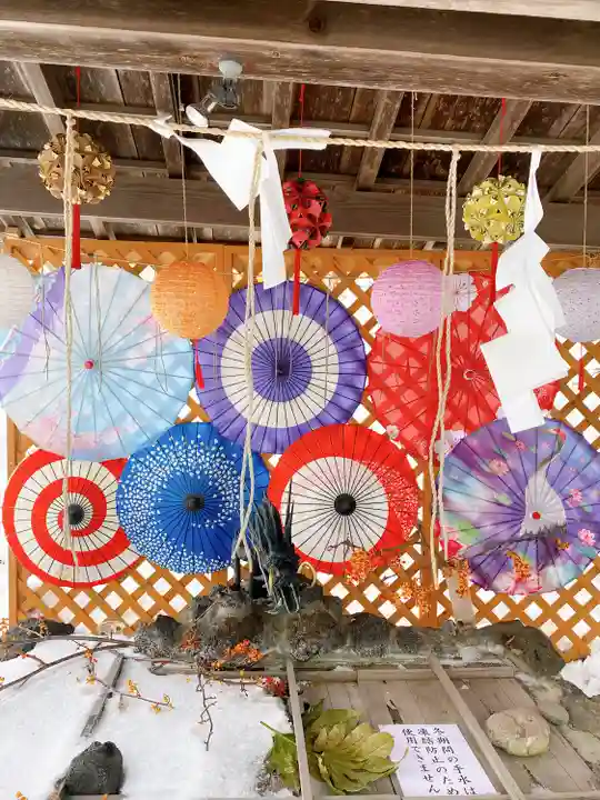 虻田神社の手水舎