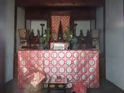 薬師堂の本殿・本堂