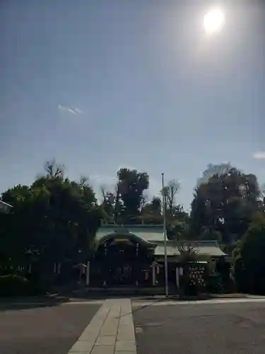 白金氷川神社の本殿