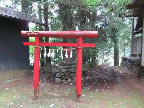 大戸里神社(東京都)