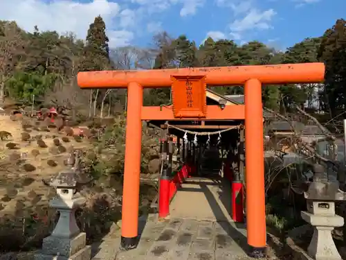 榊山稲荷神社の鳥居