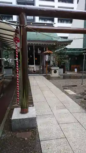 宮益御嶽神社の本殿・本堂