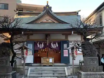 穏田神社の本殿・本堂
